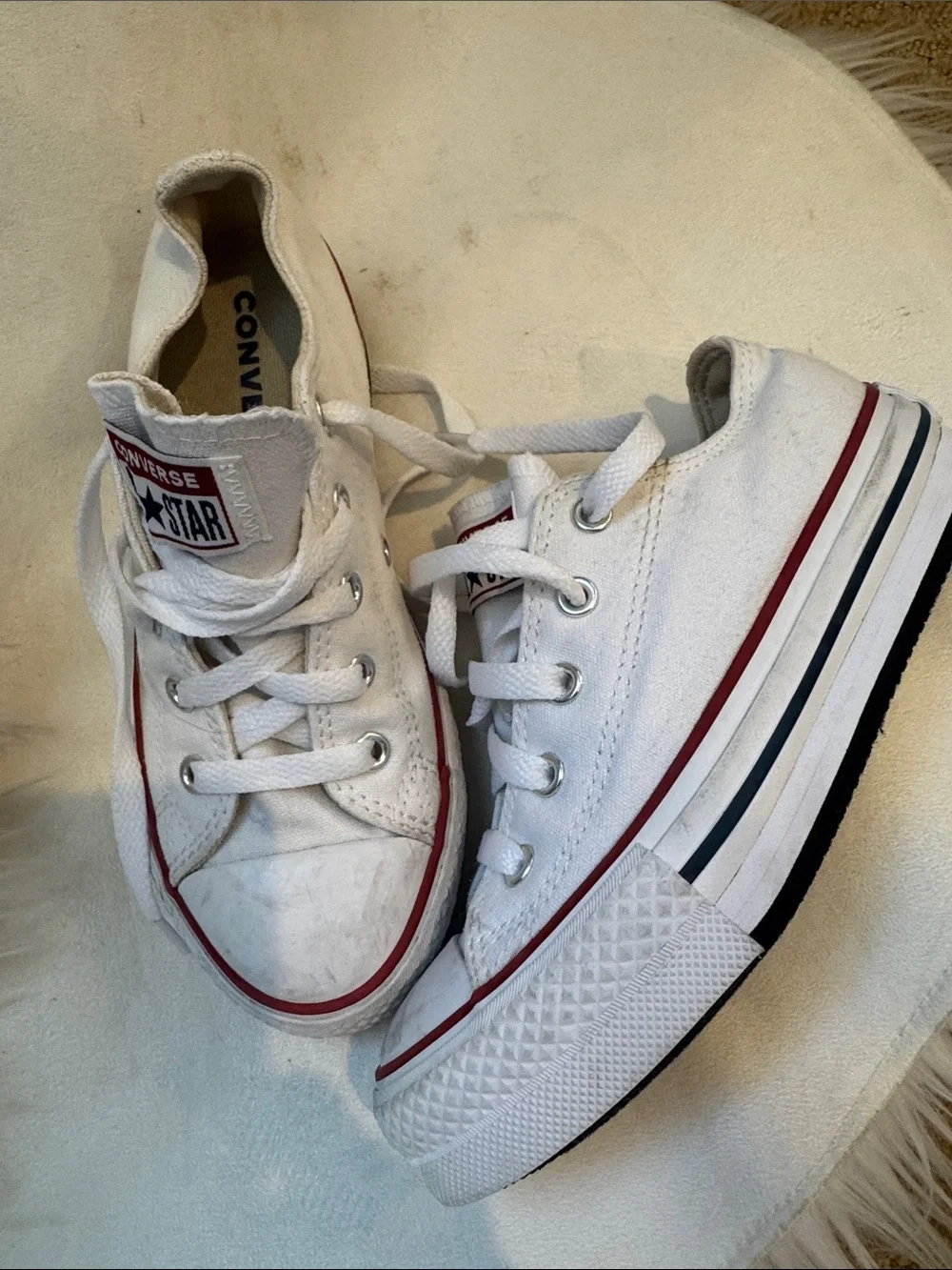 Converse Kids White Canvas Low-Top Sneakers with Red Trim